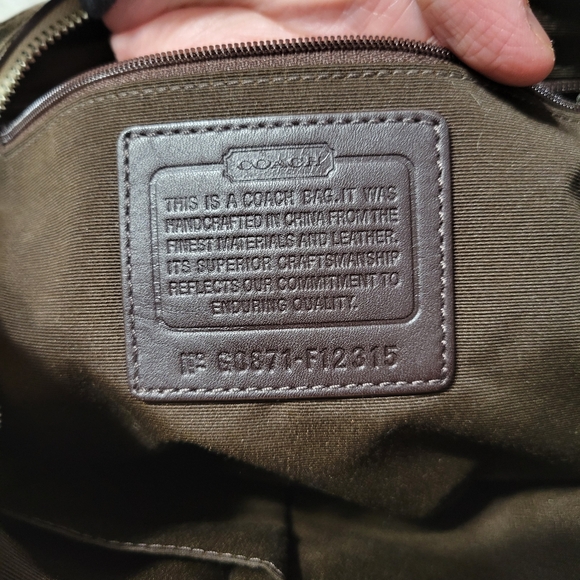 Elegant Tan Patchwork Shoulder Bag - Picture 5 of 5